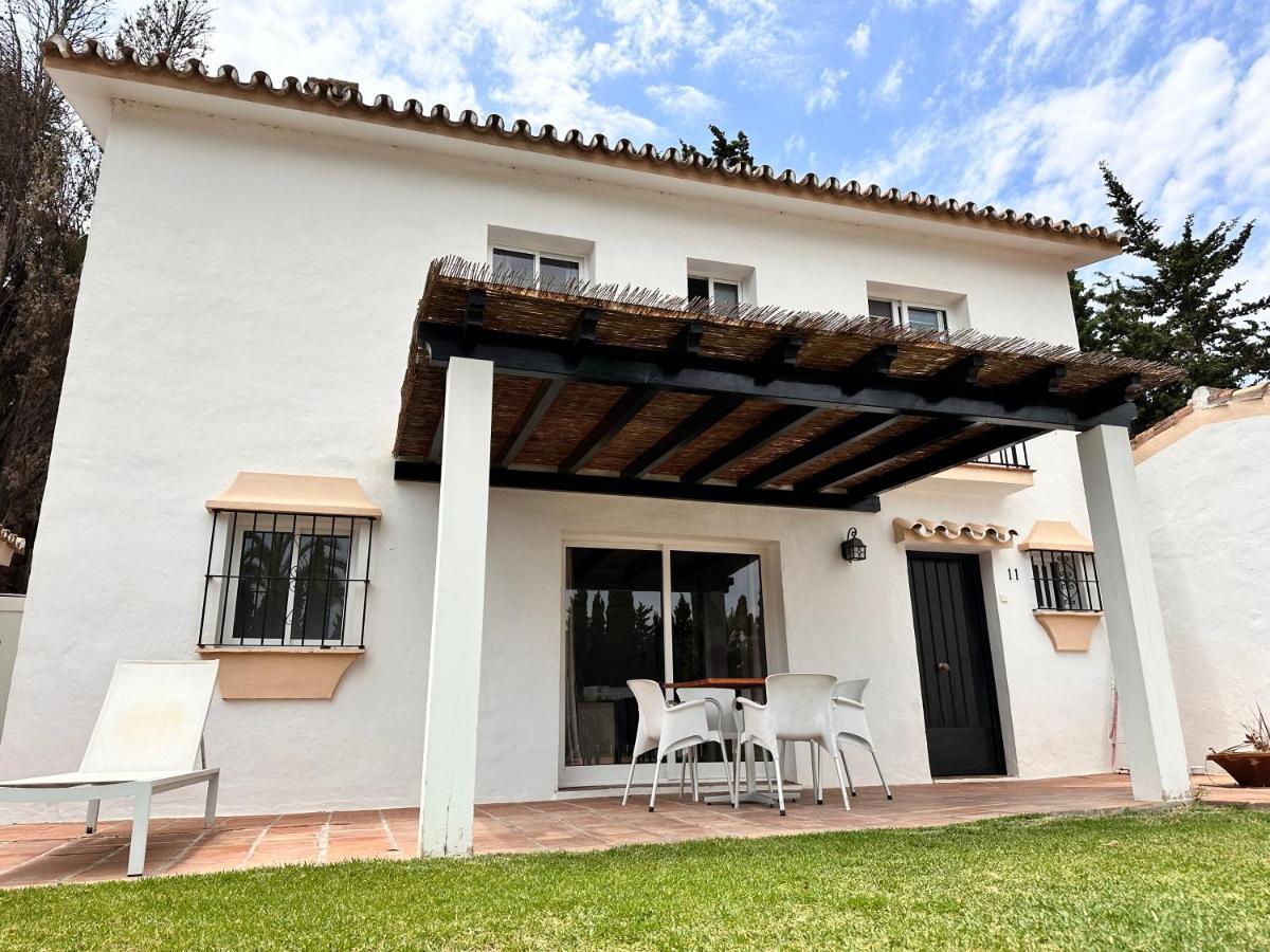 Banus Lodge Марбелья Екстер'єр фото