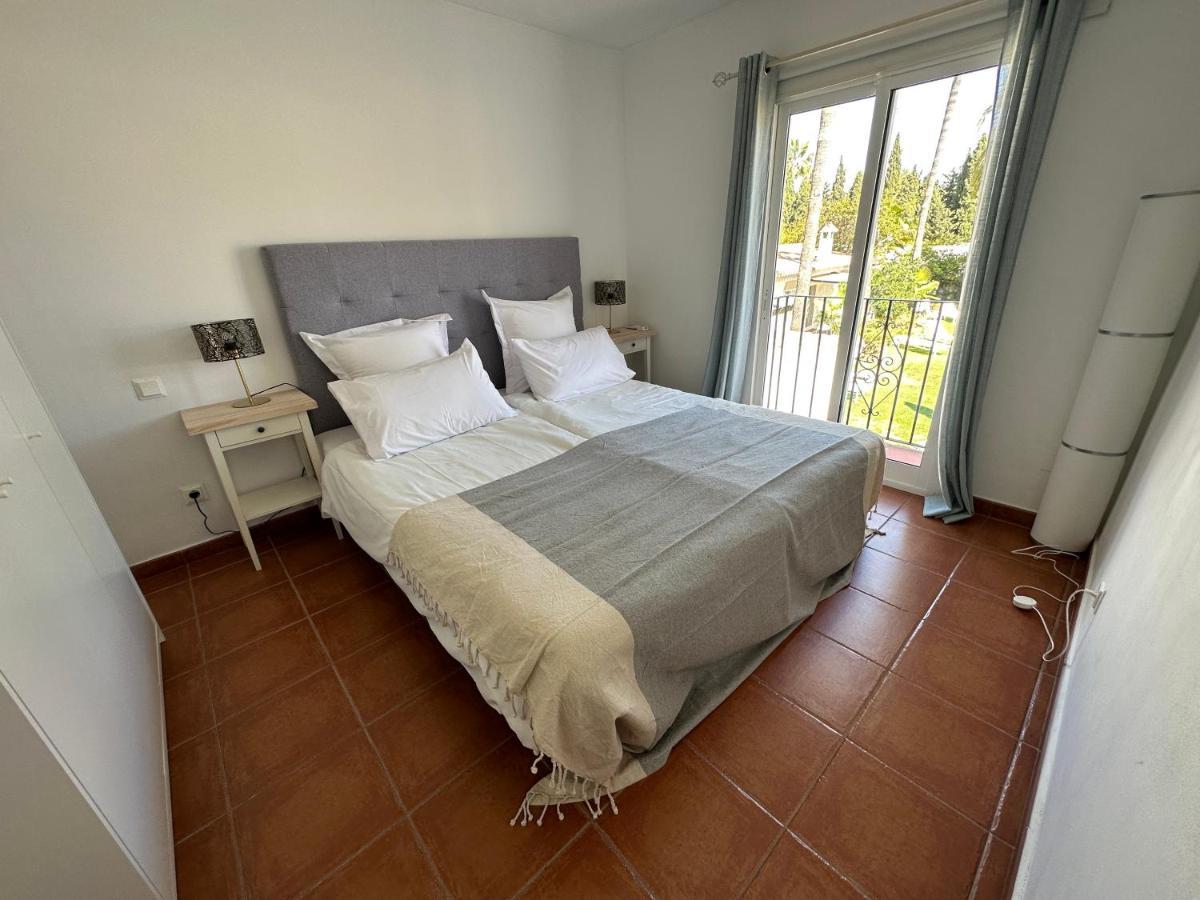 Banus Lodge Марбелья Екстер'єр фото
